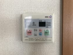 滋賀県大津市H様邸エコジョーズ・リモコン施工前