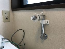 壁ピタ水栓