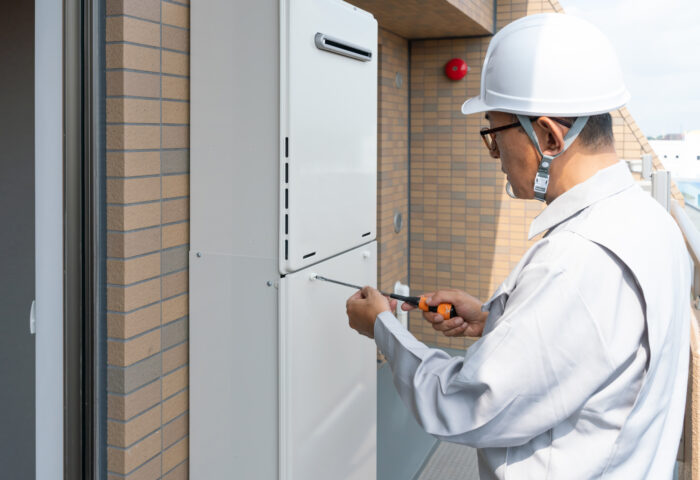 給湯器交換にかかる時間は「2~3時間」が目安!立ち会いは必要?どこまで片付ける?
