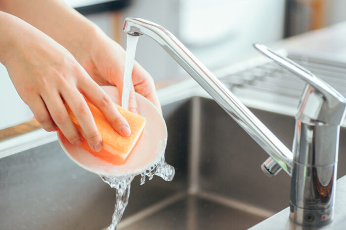 給湯器が点火しない時がある！考えられる原因・放置のリスク・修理にかかる費用などを解説