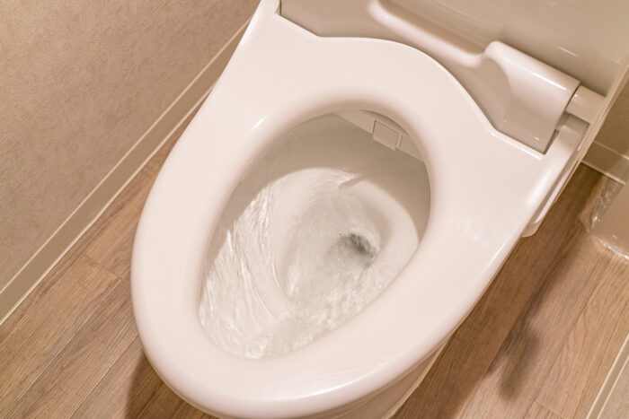掃除しやすいトイレの選び方!3大メーカーの機能とおすすめ機種をプロが解説