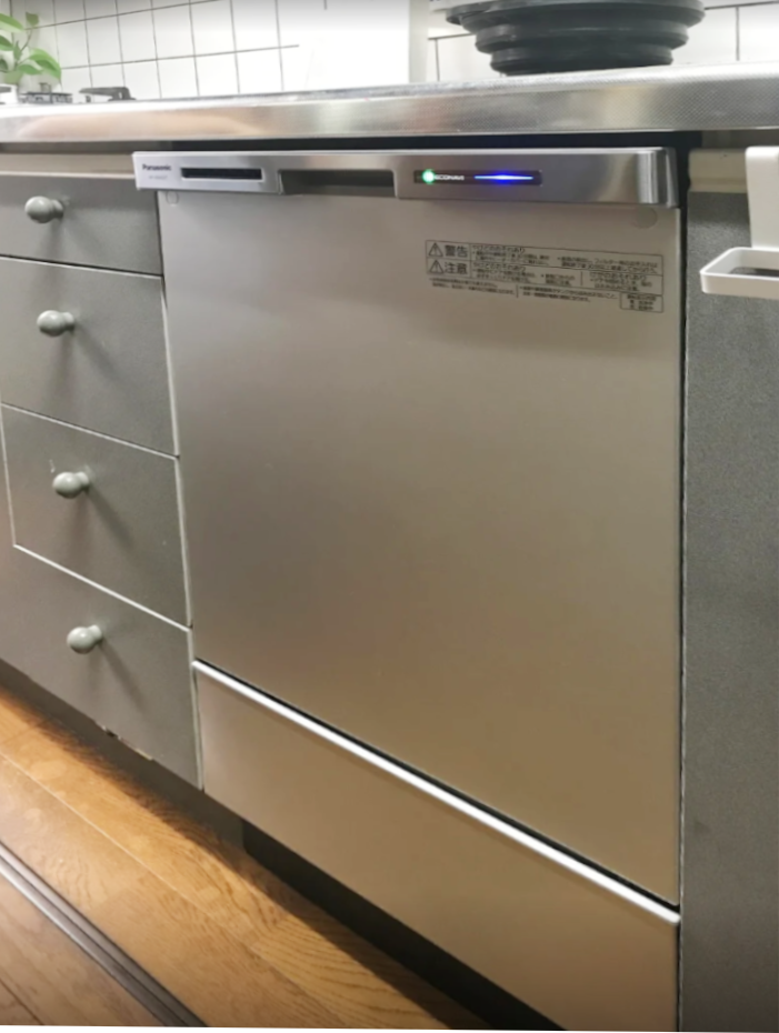 [NP-45MC6T] パナソニック 食器洗い乾燥機 買替え専用 化粧パネル一体タイプ ディープタイプ 幅45cm 奥行き60cm対応  食器点数：44点 約6人分 プラネットアーム洗浄 ムービングラック エコナビ シルバー ビルトイン食洗機 食器洗い乾燥機