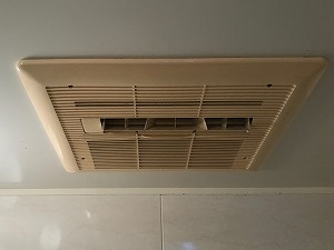 添付ファイルの詳細 草津市S様邸浴室暖房乾燥機施工前