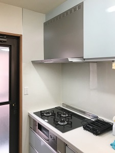 コンロとレンジフードを同時交換 綺麗になりすぎて使うのがもったいない 株式会社クサネン 滋賀県草津市