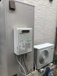 オール電化の床暖房 パナソニック：多機能型エコキュートを設置