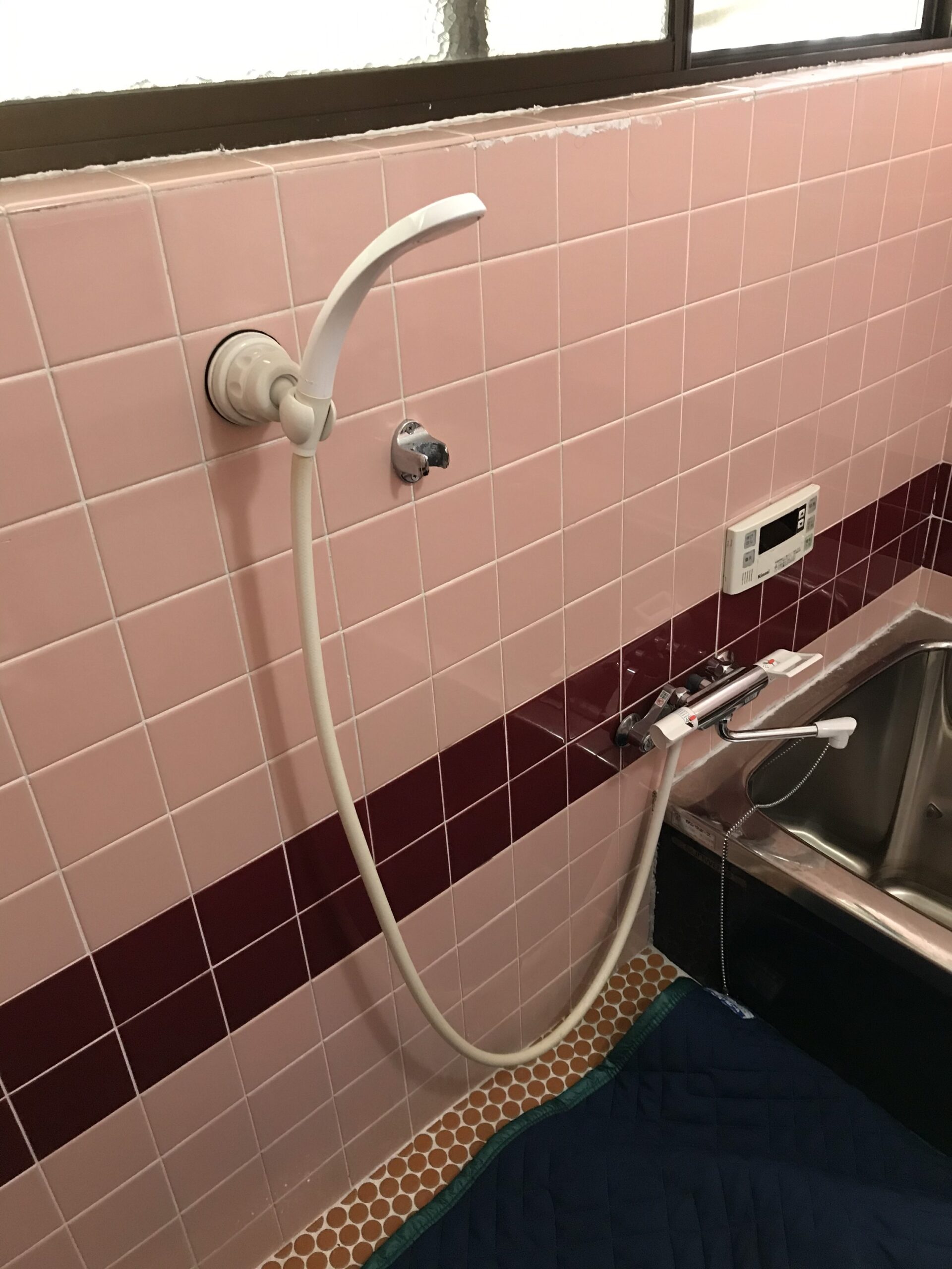 シンプルで使いやすい浴室水栓（サンエイ混合栓SK18C-13