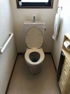 年数が経ったトイレを暖房便座付きトイレに交換しました 株式会社クサネン 滋賀県草津市 年数が経ったトイレを暖房便座付きトイレに交換しました 株式会社クサネン 滋賀県草津市