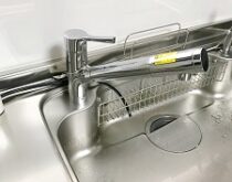 キッチン水栓（TOTO浄水器付きシャワー水栓）と浴室換気扇を交換