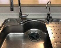 グースネックタイプのキッチン水栓・浄水器専用水栓でスタイリッシュなシンクに✨