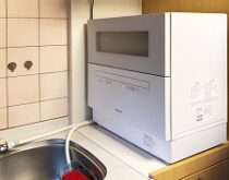ナショナルキッチン備え付けの「食器乾燥機」を撤去し、パナソニック卓上「食器洗い乾燥機」を施工