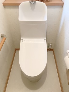タンク式一体型トイレ、交換事例 NAiS CH4674KWS ➡ TOTO ZJ1 CES9151 