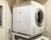 草津市でのガス衣類乾燥機「乾太くん」設置事例、洗濯機上にぴったり設置！
