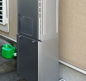 滋賀県大津市、暖房機能つきエコジョーズを設置（GTH-2434AWX⇒RVD-E2405AW2-1(B)）